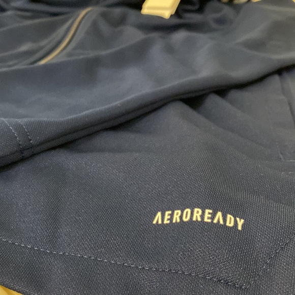 Adidas Track Jacket - BNWT - Picture 3 of 3